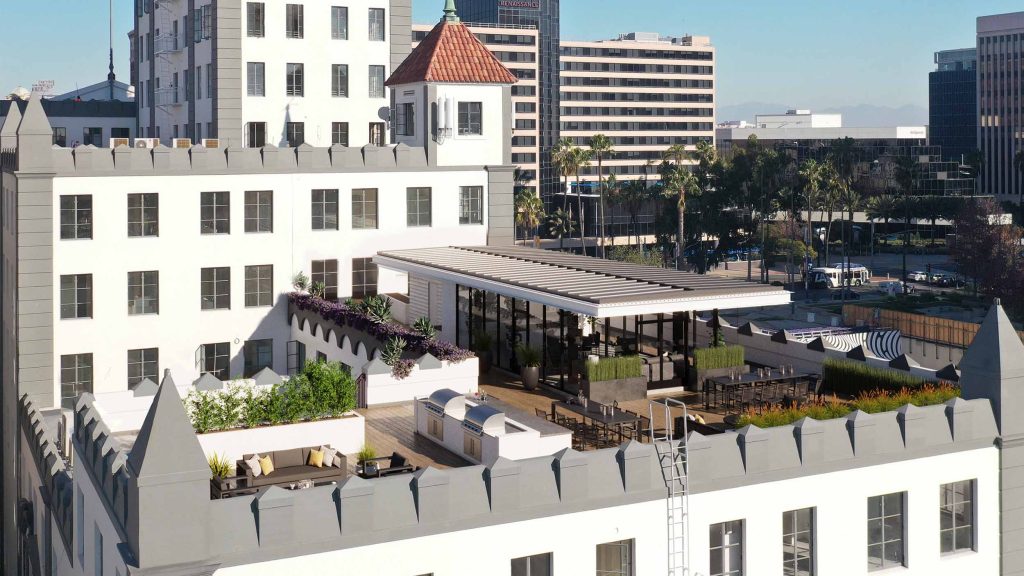 Ocean Center Long Beach - Daytime Rooftop Deck Image